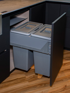 Herraje basurera doble grande para cocinas integrales modernas de alta gama - Spacios Integrales